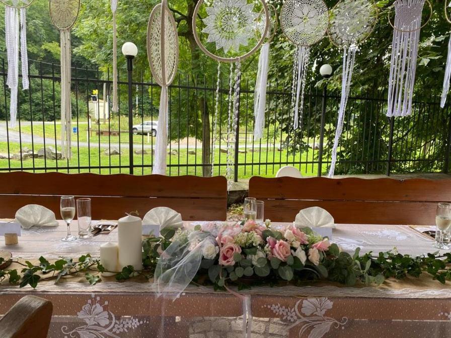 Penzion A Restaurace Belecky Mlyn Pteni Εξωτερικό φωτογραφία